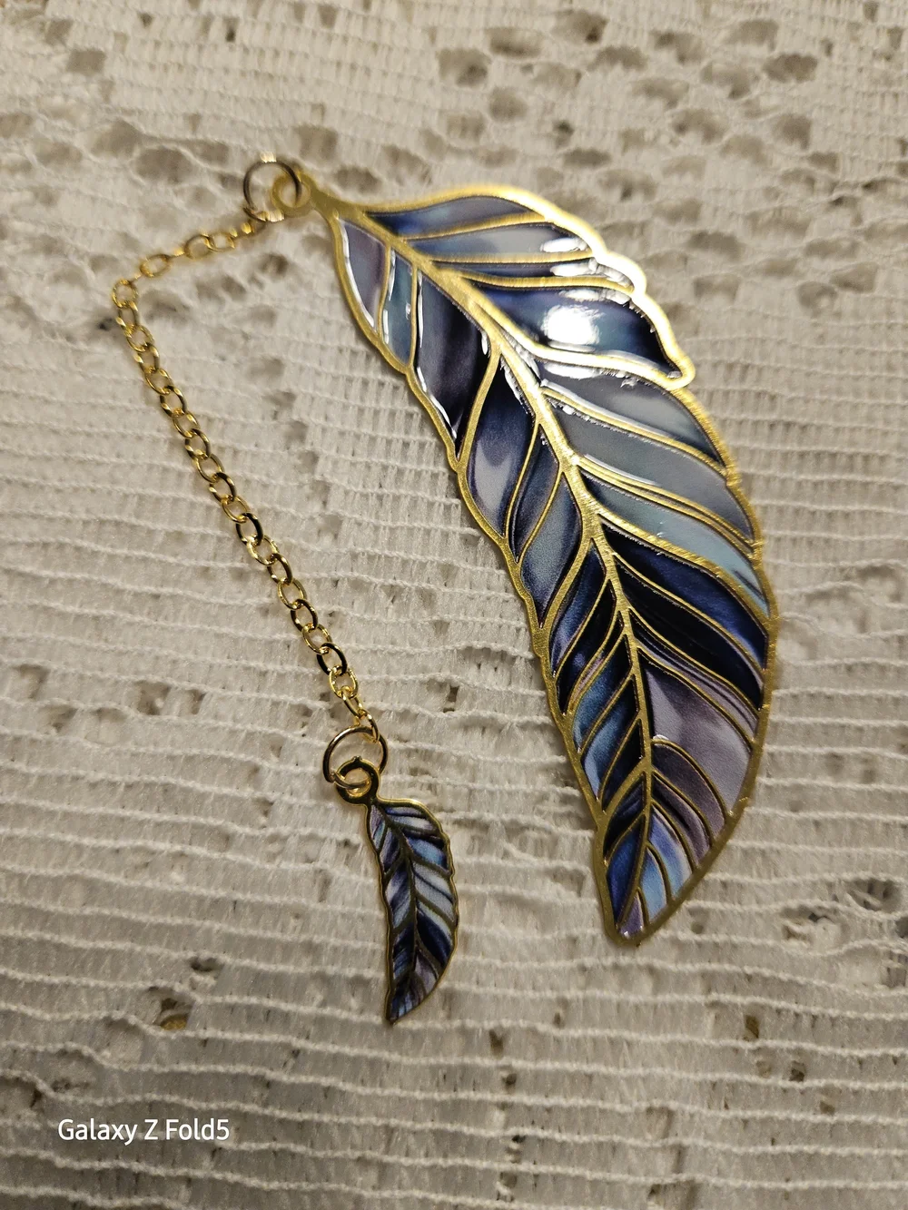Metal Feather Bookmark - Multicolor and Pastel Options - 6 Available